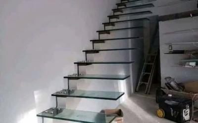 Cầu thang kính Thanh Hóa